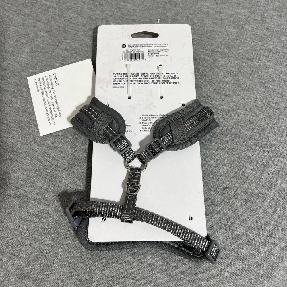 Boots & Barkley Cat Leash & Harness Set For Cat Up To 10 LBS Gray Adjustable New